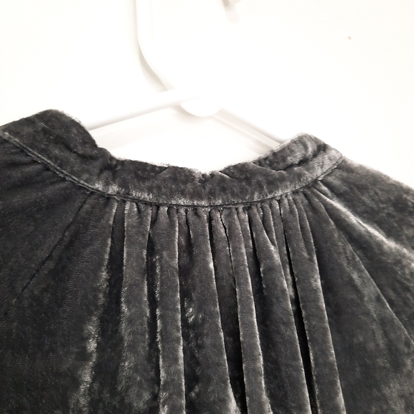 Pilcro Anthropologie Velvet Femme Button Down Blouse Top Silver Gray Size XSmall - Picture 10 of 15